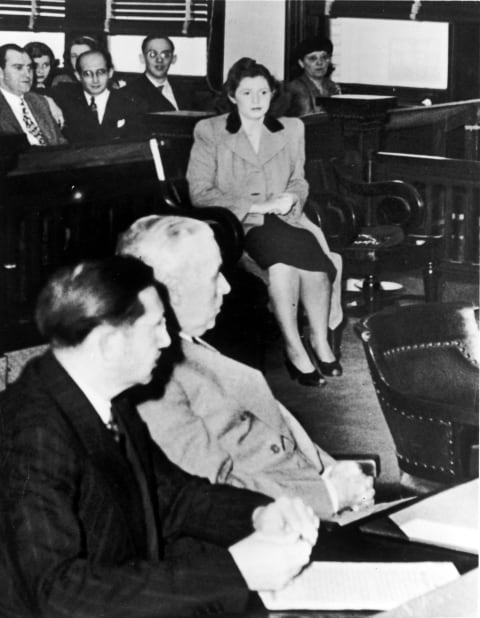 Charlie Chaplin and Joan Barry in court.