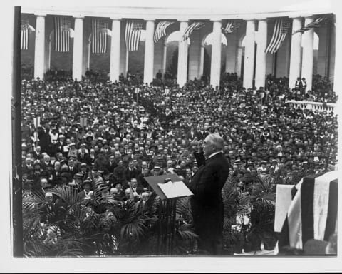 President Harding speaks on Memorial Day.