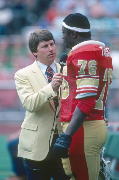 Tim Brant interviews Willie Rosborough, who played for the USFL's Philadelphia Stars.