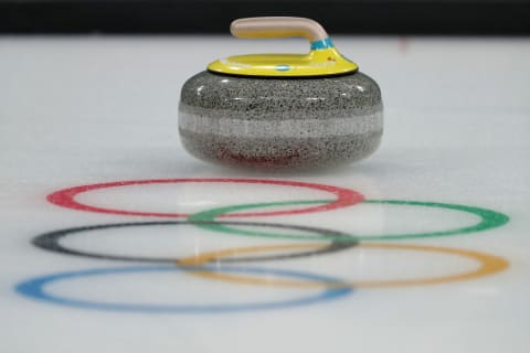 Curling.