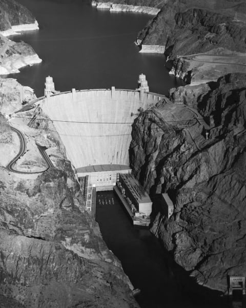 There aren’t any bodies buried in the Hoover Dam. Honest!