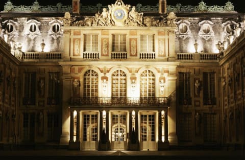 Going to Versailles? You’re going ‘palaceward.’