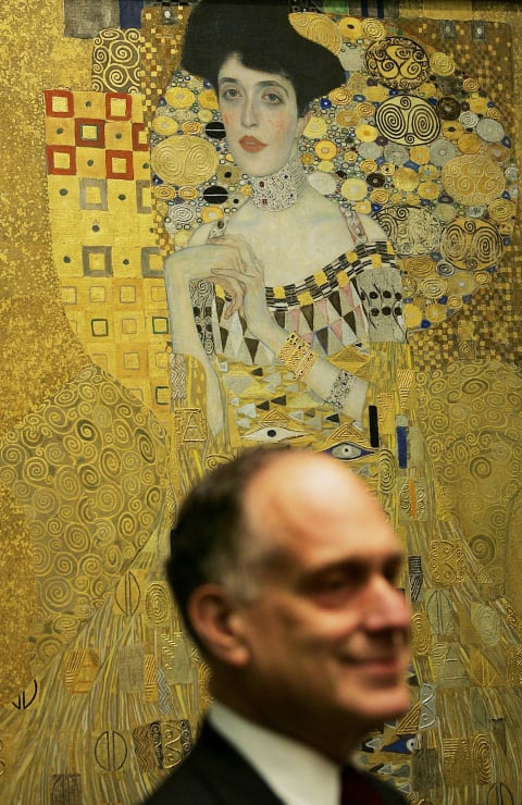 A portion of Klimt’s ‘Adele Bloch-Bauer I.’