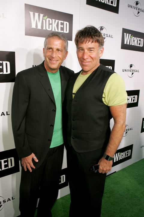 Platt (left) and Schwartz at the 2005 Los Angeles premiere of 'Wicked.'