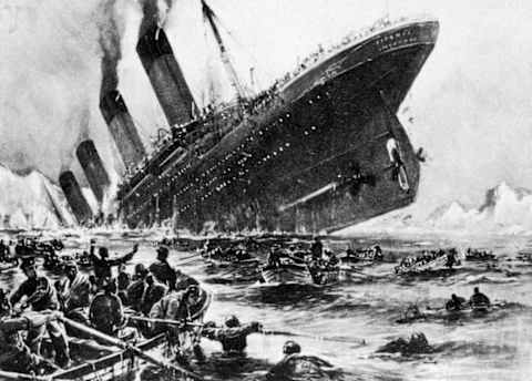 An illustration of the sinking of the ‘Titanic’ in April 1912.