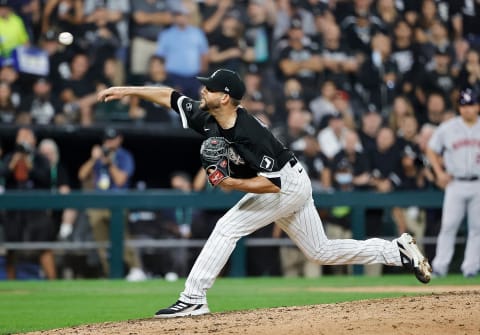 Oct 10, 2021; Chicago, Illinois, USA; Chicago White Sox relief pitcher Ryan Tepera (51) pitches