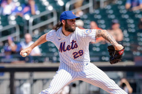 Aug 12, 2021; New York City, NY, USA; New York Mets starting pitcher Trevor Williams (29) delivers a