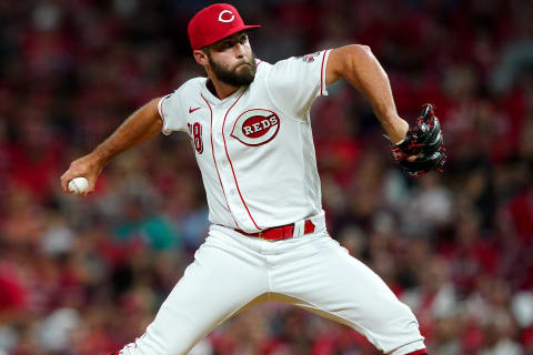 Cincinnati Reds relief pitcher Ryan Hendrix (68) delivers during the eighth inning.