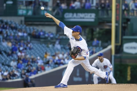 Jun 1, 2022; Chicago, Illinois, USA; Chicago Cubs starting pitcher Kyle Hendricks (28) delivers