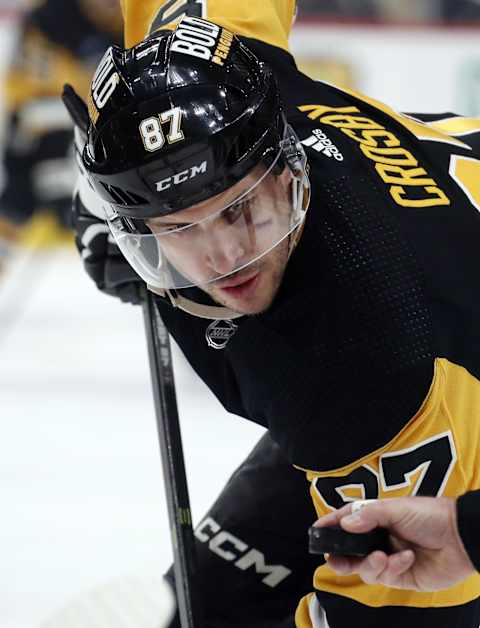 Jan 2, 2024; Pittsburgh, Pennsylvania, USA;  Pittsburgh Penguins center Sidney Crosby (87) prepares