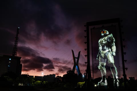 Master Chief takes Sao Paulo, Brazil.