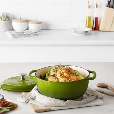 Amazon Basics Enameled Cast Iron Covered Dutch Oven