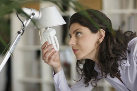 CFLs use a fraction of the energy that incandescent bulbs use.