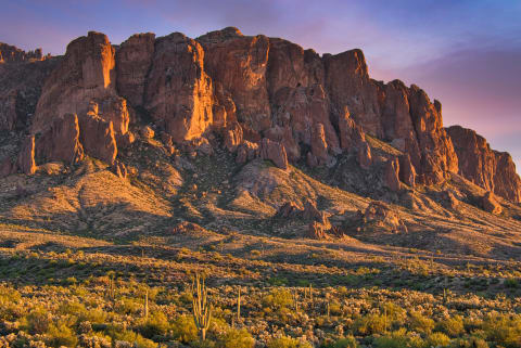 There’s gold in these hills ... if the urban legend about Lost Dutchman Mine is to be believed.