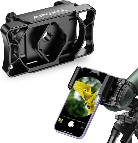 Universal smartphone adapter for binoculars