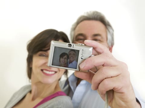 He better not print that photo and give it to her as a gift.