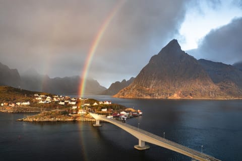 It would take a while to cross this rainbow bridge. 