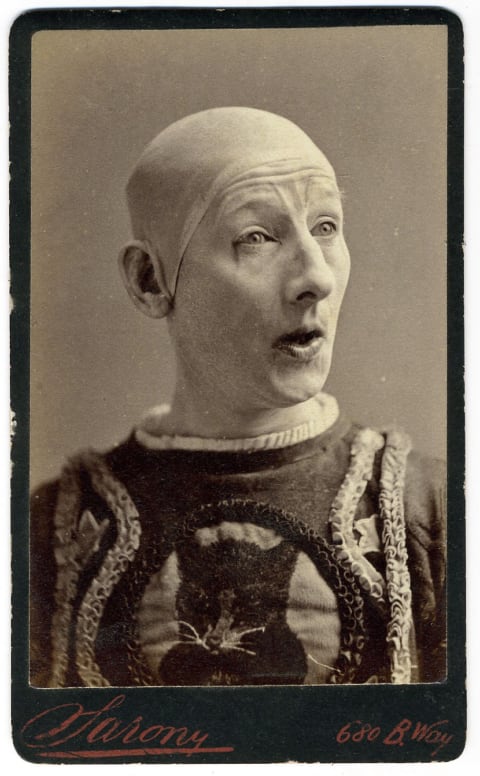 George L. Fox as Humpty Dumpty.