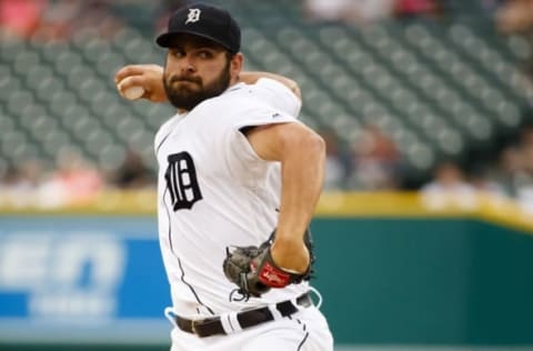 Jun 22, 2016; Detroit, MI, USA; Detroit Tigers starting pitcher Michael Fulmer (32) pitches against the Seattle Mariners in the first inning at Comerica Park. Mandatory Credit: Rick Osentoski-USA TODAY Sports