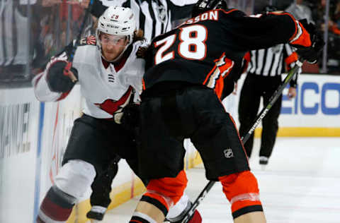 ANAHEIM, CA – OCTOBER 10: Mario Kempe #29 of the Arizona Coyotes battles against Marcus Pettersson #28 of the Anaheim Ducks during the game on October 10, 2018, at Honda Center in Anaheim, California. (Photo by Debora Robinson/NHLI via Getty Images)