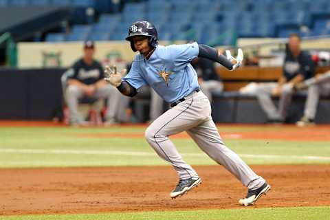 ST. PETERSBURG, FL – SEP 28: 2017 top international signee Wander Franco of the Rays hustles over to second base during the Florida Instructional League (FIL) game between the FIL Braves and FIL Rays on September 28, 2017, at Tropicana Field in St. Petersburg, FL. (Photo by Cliff Welch/Icon Sportswire via Getty Images)