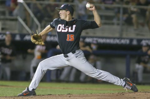 TUCSON, AZ – APRIL 07: Oregon State Beavers pitcher Luke Heimlich (15) pitches during a college baseball game between Oregon State Beavers and the Arizona Wildcats on April 07, 2018, at Hi Corbett Field in Tucson, AZ. (Photo by Jacob Snow/Icon Sportswire via Getty Images)