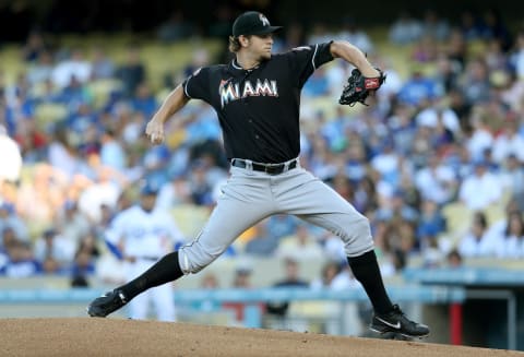 Josh Johnson (Photo by Stephen Dunn/Getty Images)