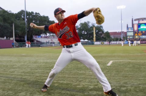 TALLAHASSEE, FL – JUNE 03: Auburn starting pitcher Casey Mize (32) warms up during the game between the Tennessee Tech Golden Eagles and the Auburn Tigers at Dick Howser Stadium on Saturday, June 3rd, in Tallahassee, Florida. (Photo by Logan Stanford/Icon Sportswire via Getty Images)