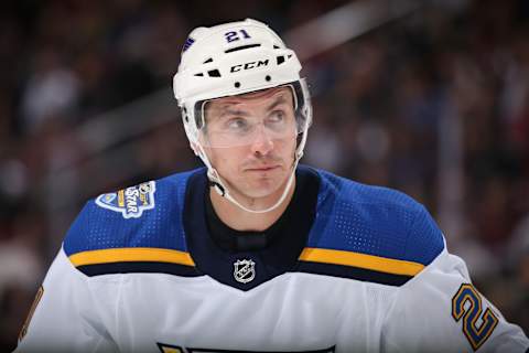 GLENDALE, ARIZONA – DECEMBER 31: Tyler Bozak #21 of the St. Louis Blues during the NHL game against the Arizona Coyotes at Gila River Arena on December 31, 2019 in Glendale, Arizona. The Coyotes defeated the Blues 3-1. (Photo by Christian Petersen/Getty Images)