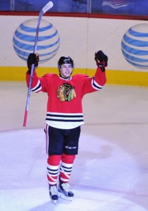 Feb 15, 2016; Chicago, IL, USA; Chicago Blackhawks left wing 