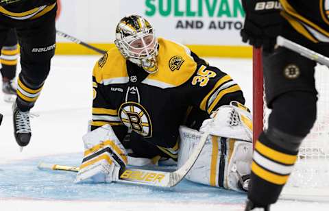 BOSTON, MA – NOVEMBER 13: Linus Ullmark #35 of the Boston Bruins makes a save during the second period against the Vancouver Canucks at the TD Garden on November 13, 2022, in Boston, Massachusetts. (Photo by Richard T Gagnon/Getty Images)