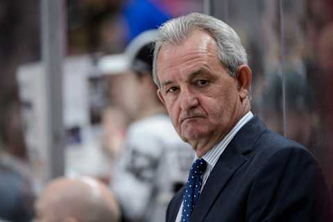 ST PAUL, MN – FEBRUARY 27: Head coach Darryl Sutter of the Los Angeles Kings looks on during the third period of the game against the Minnesota Wild on February 27, 2017 at Xcel Energy Center in St Paul, Minnesota. The Wild defeated the Kings 5-4 in overtime. (Photo by Hannah Foslien/Getty Images)