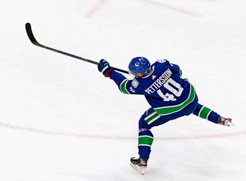 Elias Pettersson #40 of the Vancouver Canucks takes the second period shot against the St. Louis Blues in Game Six of the Western Conference First Round.(Photo by Jeff Vinnick/Getty Images)