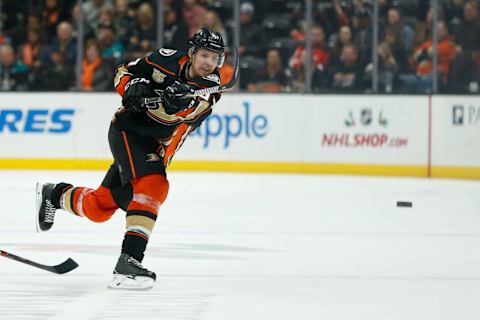 ANAHEIM, CALIFORNIA – DECEMBER 09: Hampus Lindholm #47 of the Anaheim Ducks pass the puck down the ice against the New Jersey Devils at Honda Center on December 09, 2018 in Anaheim, California. (Photo by Katharine Lotze/Getty Images)