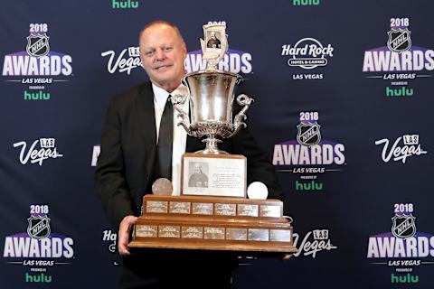 Gerard Gallant poses with the Jack Adams Award (Photo by Bruce Bennett/Getty Images)