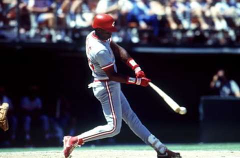 1990: Eric Davis of the Cincinnati Reds in action during a Reds game versus the Los Angeles Dodgers at Dodger Stadium in Los Angeles, CA. (Photo by Robert Beck/Icon Sportswire via Getty Images)