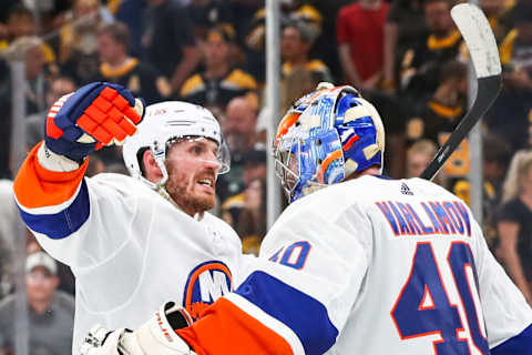 Semyon Varlamov #40 of the New York Islanders. (Photo by Adam Glanzman/Getty Images)