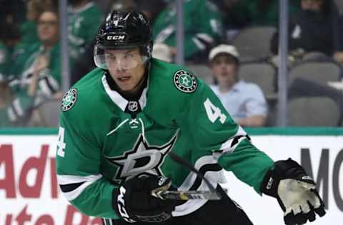 DALLAS, TX – SEPTEMBER 18: Miro Heiskanen #4 of the Dallas Stars skates the puck against the St. Louis Blues during a preseason game at American Airlines Center on September 18, 2018 in Dallas, Texas. (Photo by Ronald Martinez/Getty Images)