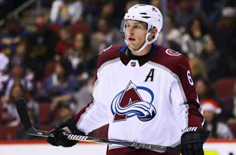 GLENDALE, AZ – DECEMBER 23: Colorado Avalanche defenseman Erik Johnson (6) sets up for a face-off during the NHL hockey game between the Colorado Avalanche and the Arizona Coyotes on December 23, 2017 at Gila River Arena in Glendale, AZ (Photo by Adam Bow/Icon Sportswire via Getty Images)