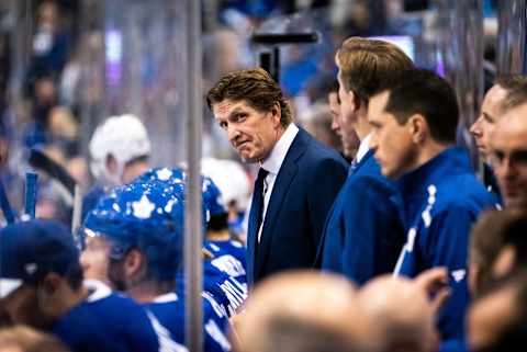 TORONTO, ON - OCTOBER 7: Toronto Maple Leafs head coach Mike Babcock looks on against the St. Louis Blues during the first period at the Scotiabank Arena on October 7, 2019 in Toronto, Ontario, Canada. (Photo by Kevin Sousa/NHLI via Getty Images)