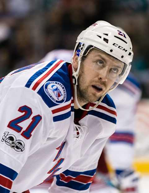 Mar 28, 2017; San Jose, CA, USA; New York Rangers center Derek Stepan (21) prepares for the face-off against the San Jose Sharks in the second period at SAP Center at San Jose. The Sharks won 5-4 in overtime. Mandatory Credit: John Hefti-USA TODAY Sports