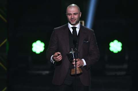 LAS VEGAS, NEVADA – JUNE 19: Mark Giordano of the Calgary Flames accepts the James Norris Memorial Trophy awarded to the defense player who demonstrates throughout the season the greatest all-around ability in the position during the 2019 NHL Awards at the Mandalay Bay Events Center on June 19, 2019 in Las Vegas, Nevada. (Photo by Ethan Miller/Getty Images)