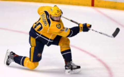 Nashville Predators center Colton Sissons (10) scores his hat-trick goal (Aaron Doster-USA TODAY Sports)