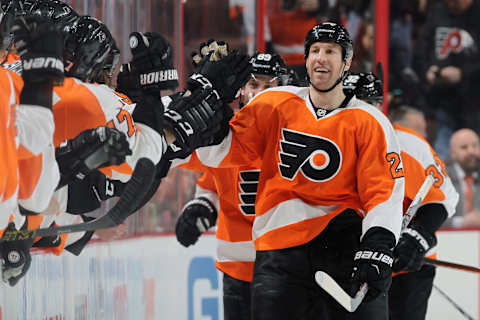 PHILADELPHIA, PA – FEBRUARY 11: R.J. Umberger