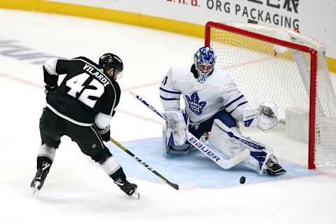 LOS ANGELES, CALIFORNIA – MARCH 05: Gabriel Vilardi #42 of the Los Angeles Kings shoots the puck against Frederik Andersen # . (Photo by Katelyn Mulcahy/Getty Images)