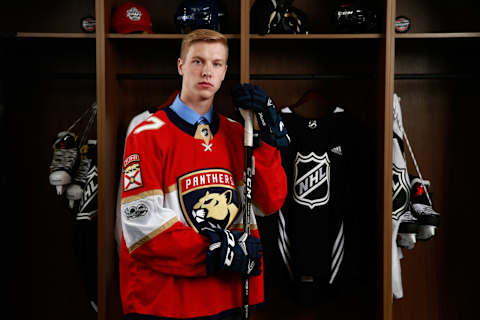 Max Gildon (Photo by Jeff Vinnick/NHLI via Getty Images)