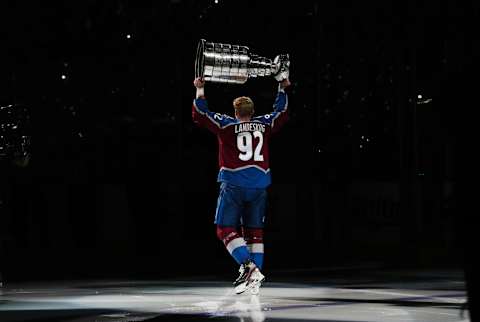 Colorado Avalanche, Gabriel Landeskog (92). Mandatory Credit: Ron Chenoy-USA TODAY Sports