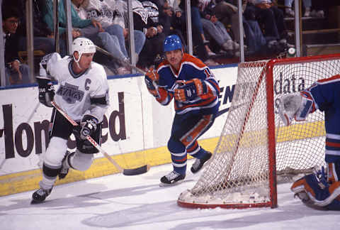 Craig MacTavish (Photo By Bernstein Associates/Getty Images)