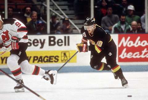 Pavel Bure #10 of the Vancouver Canucks. (Photo by Focus on Sport/Getty Images)