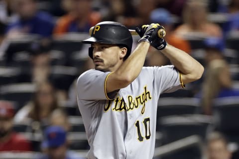 NEW YORK, NY – SEPTEMBER 17: Bryan Reynolds #10 of the Pittsburgh Pirates at bat during the first inning against the New York Mets at Citi Field on September 17, 2022 in the Queens borough of New York City. (Photo by Adam Hunger/Getty Images)